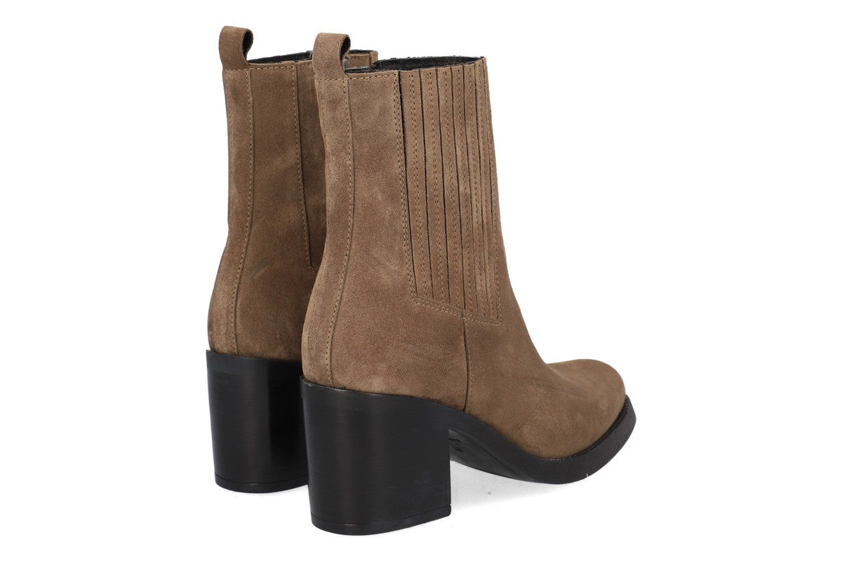 LEYNA SANDER 2403