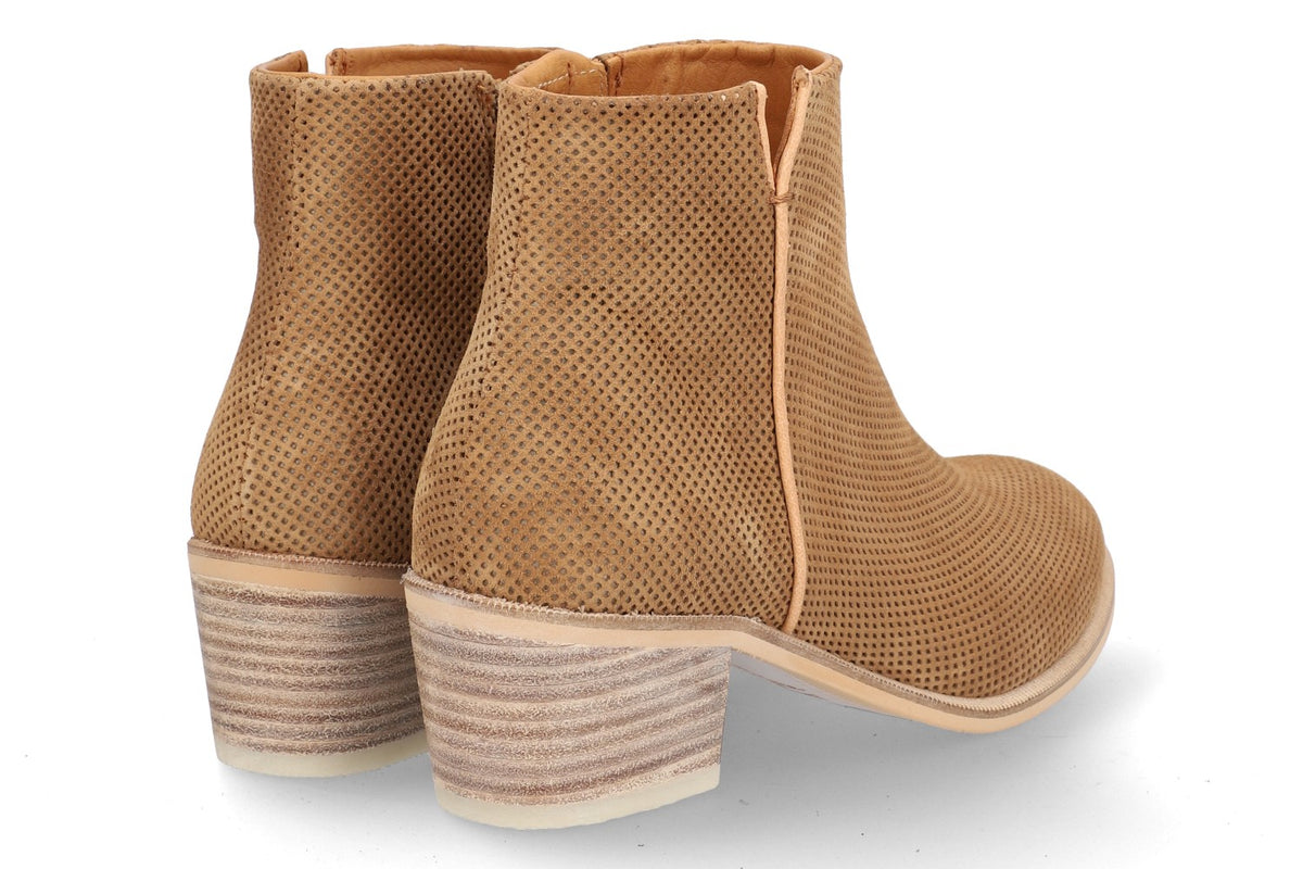 BOTIN NELLY CUERO 5049