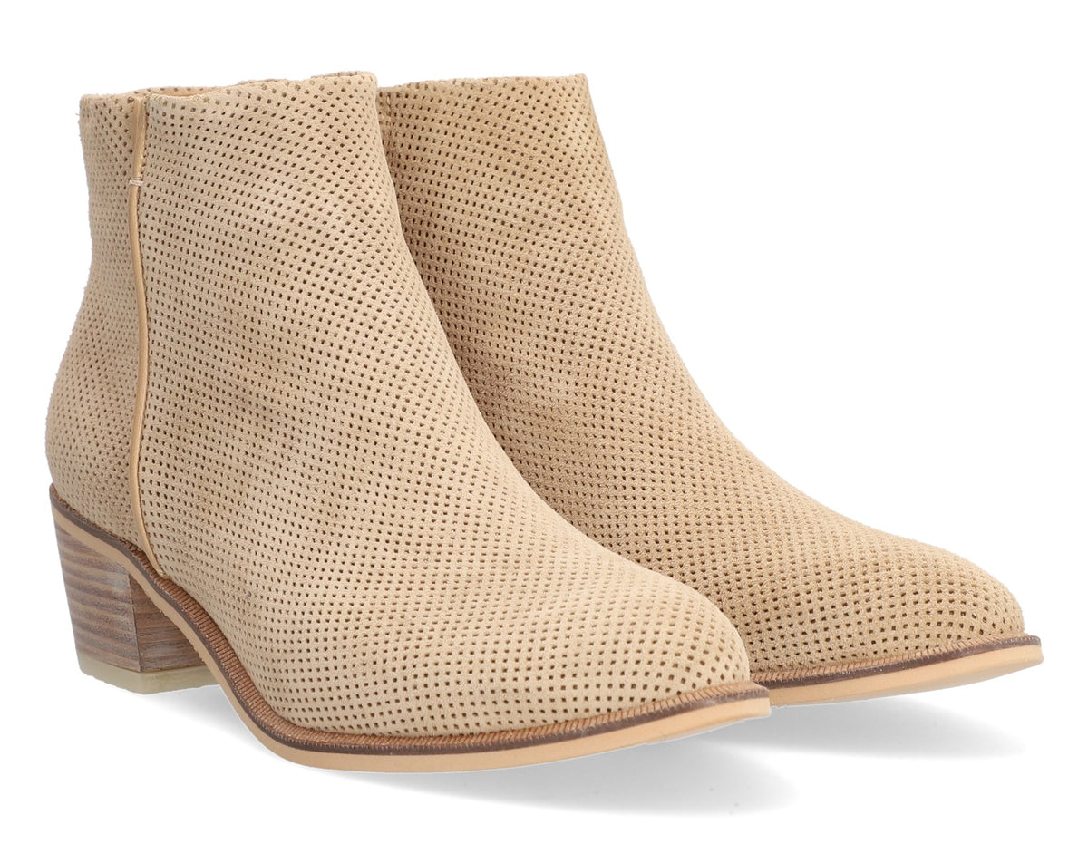 BOTIN NELLY ARENA 5049