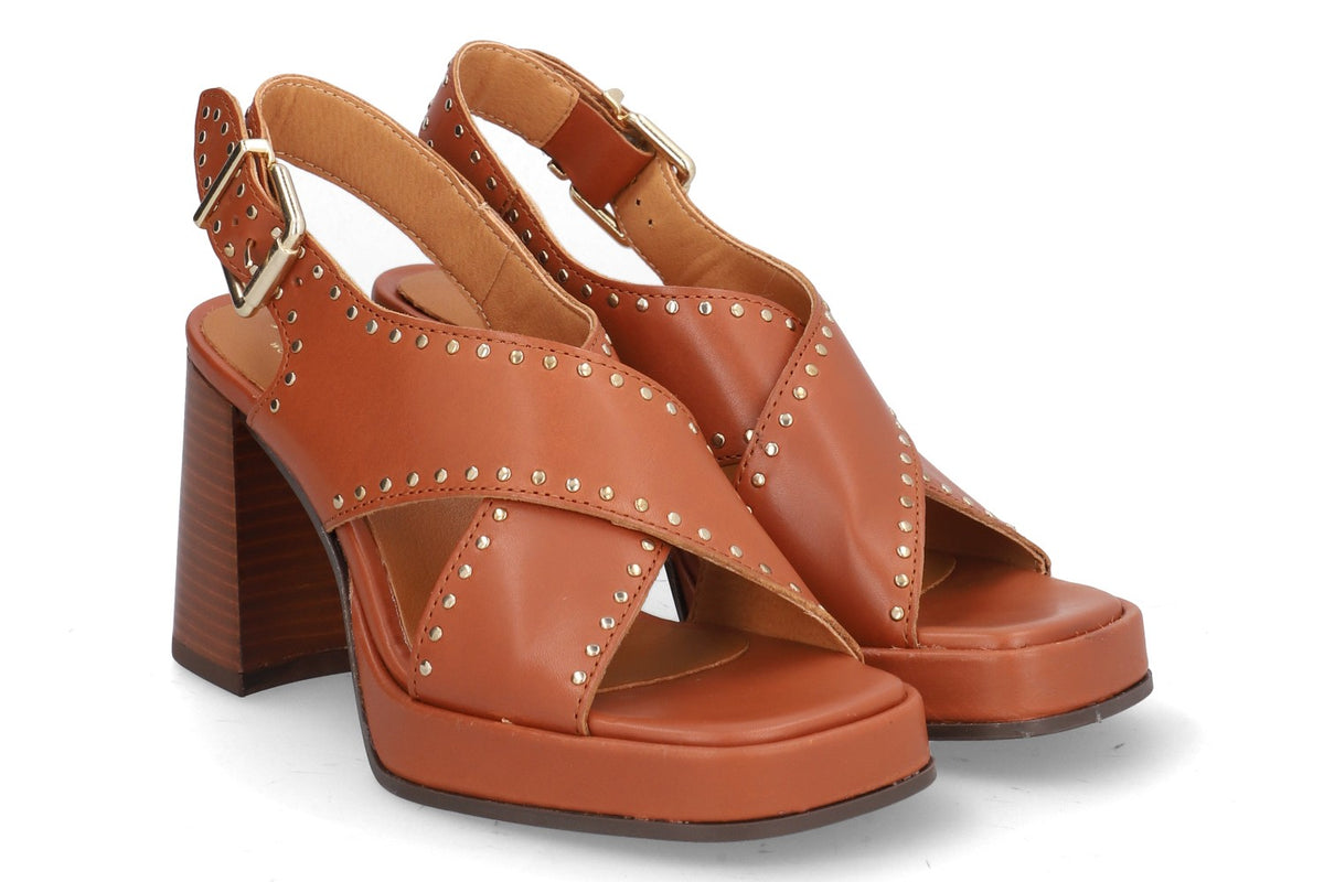 SANDALIA CHIARA CUERO 5128