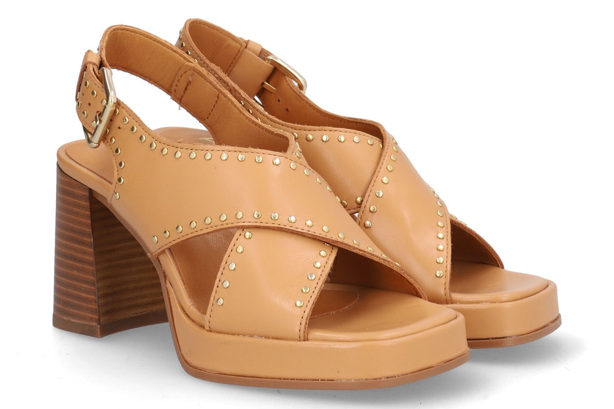 SANDALIA CHIARA CAMEL 5128