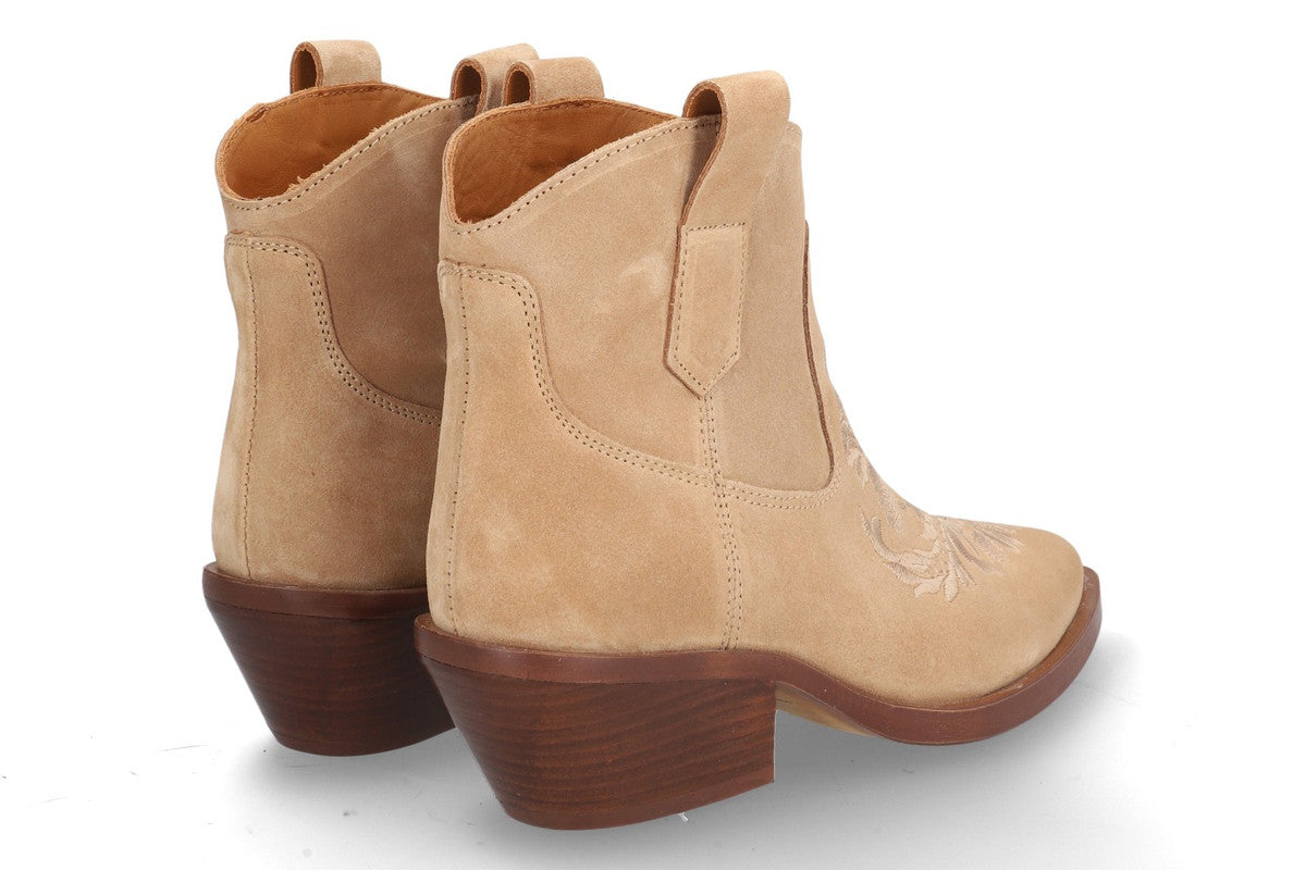 HOLLY CORDA 5252