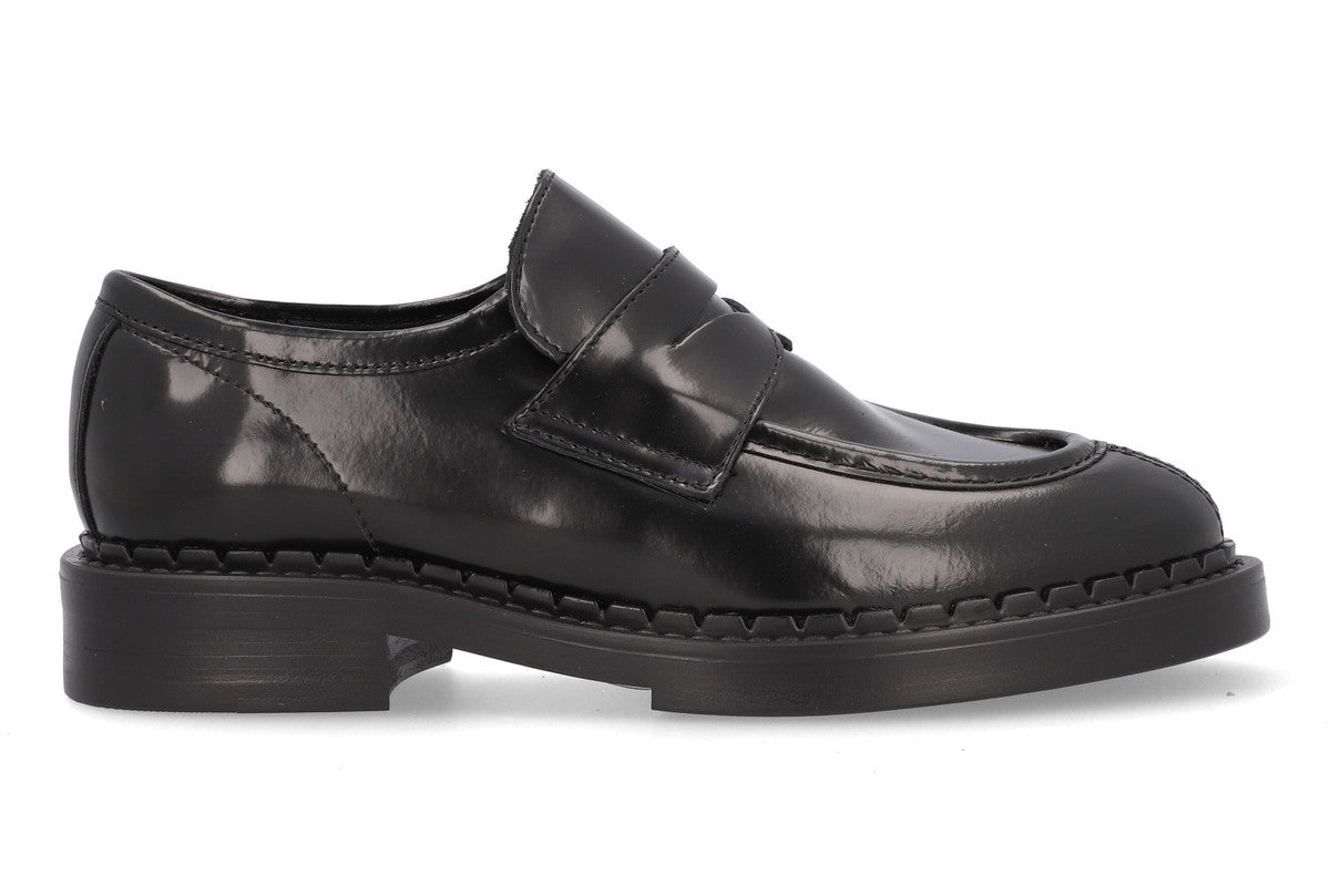ZAPATO CHESTER NEGRO 5330