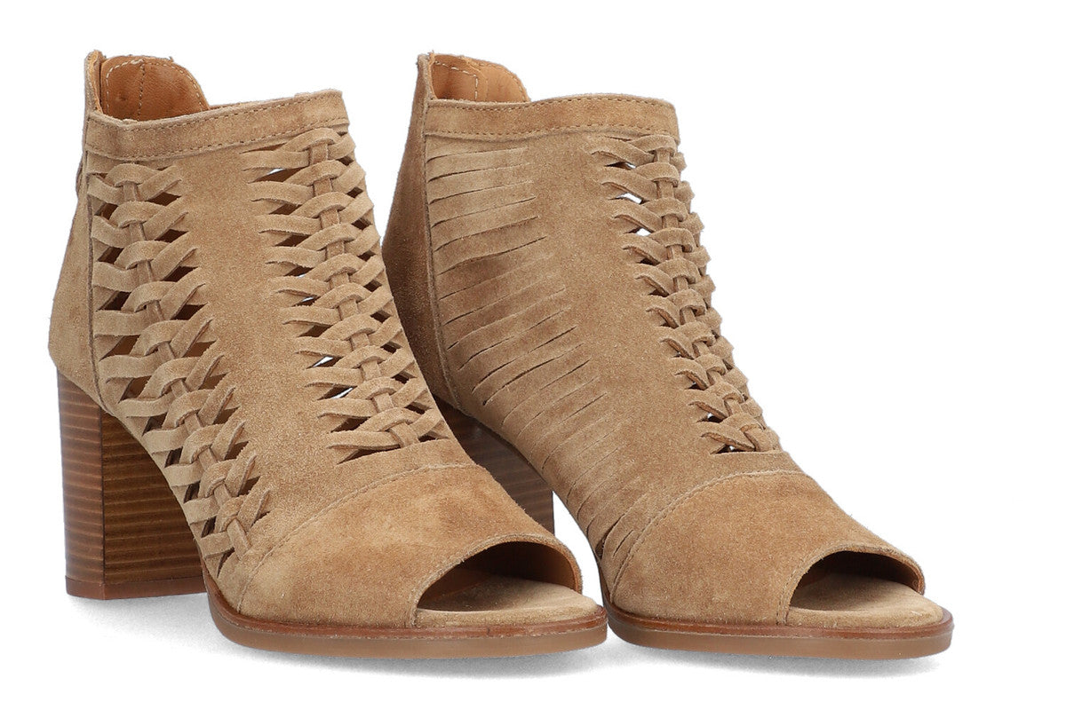 SANDALIA LISET CUERO 2155