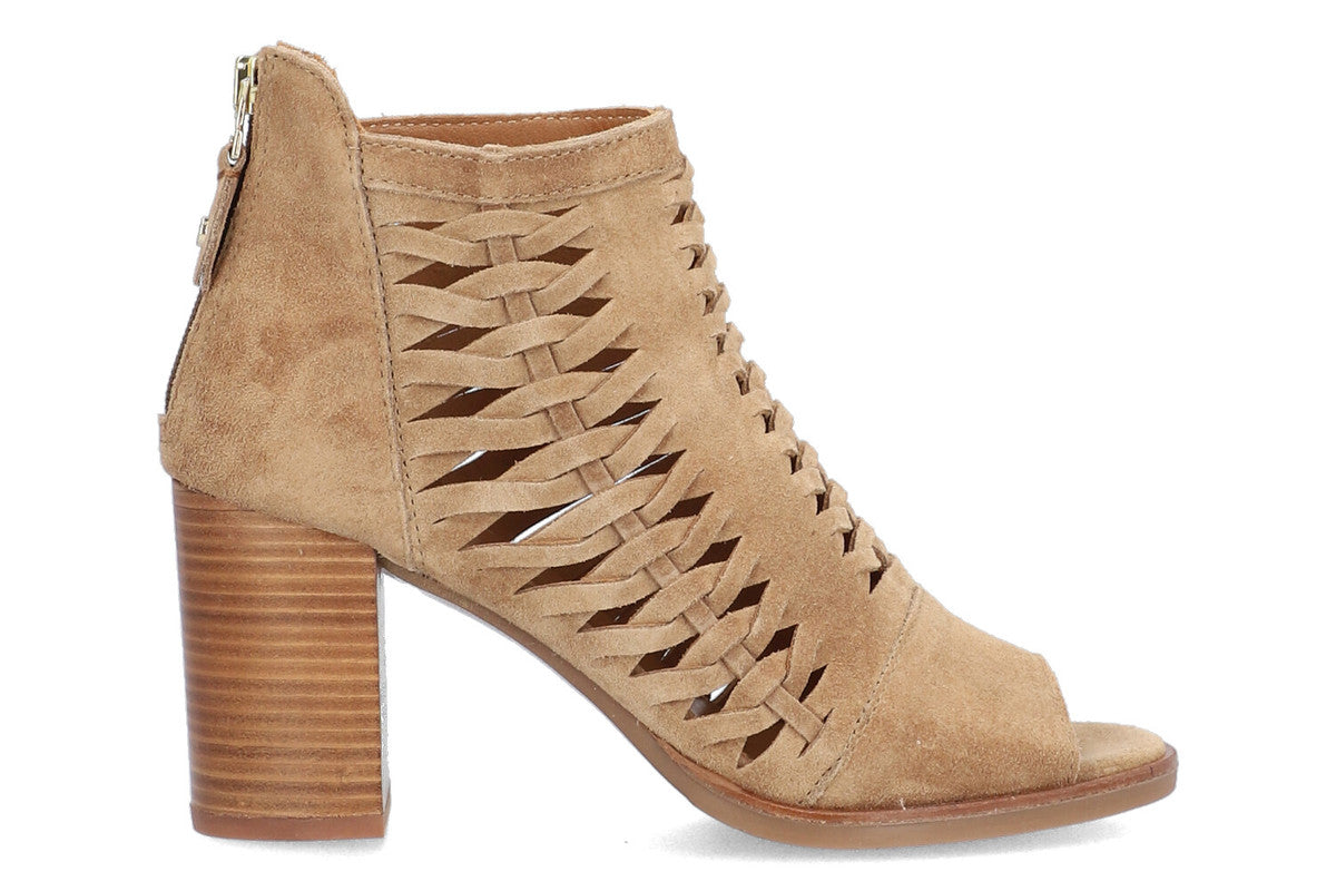 SANDALIA LISET CUERO 2155