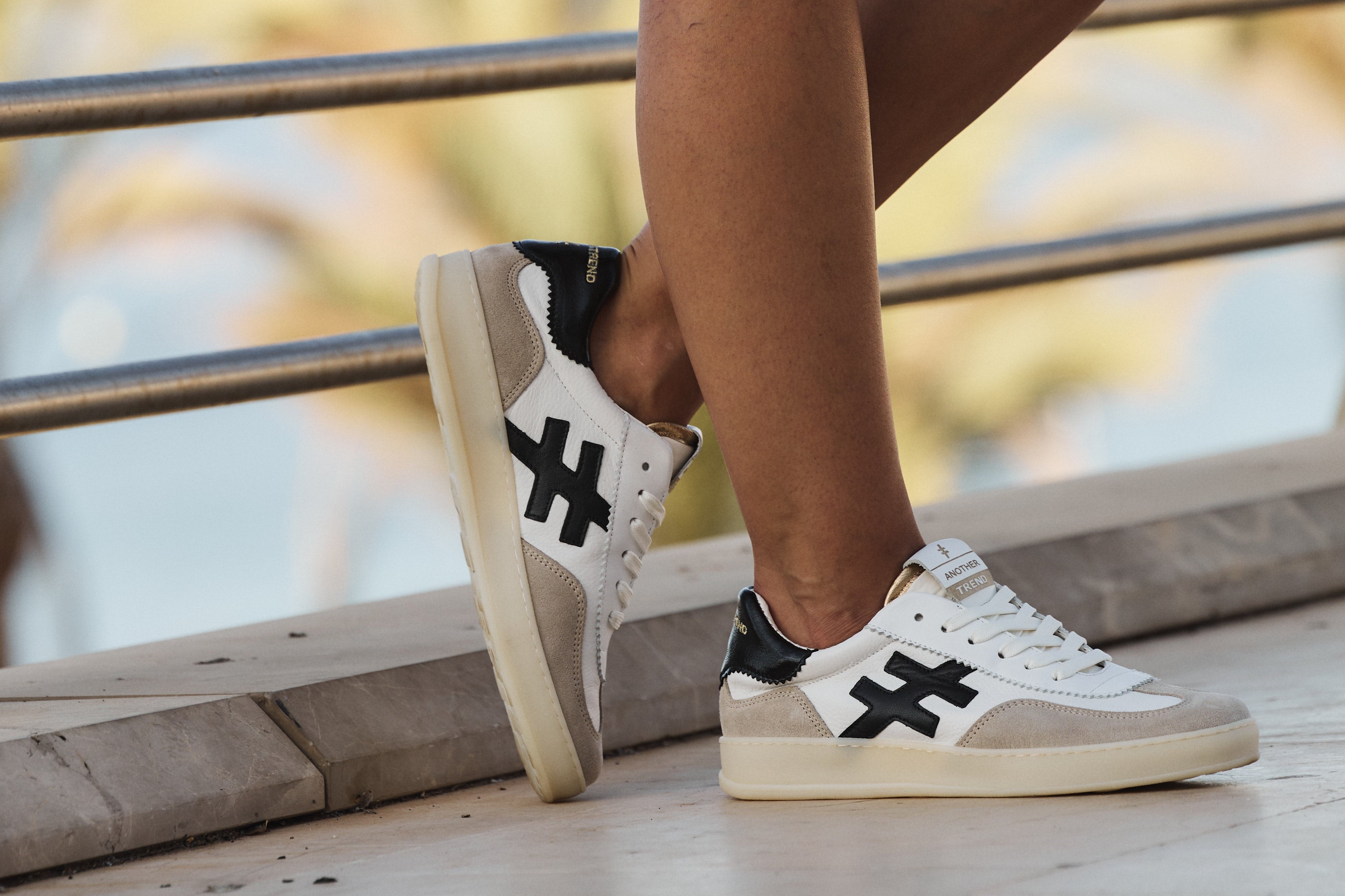 ZAPATILLA ATHLETIC WHITE A035