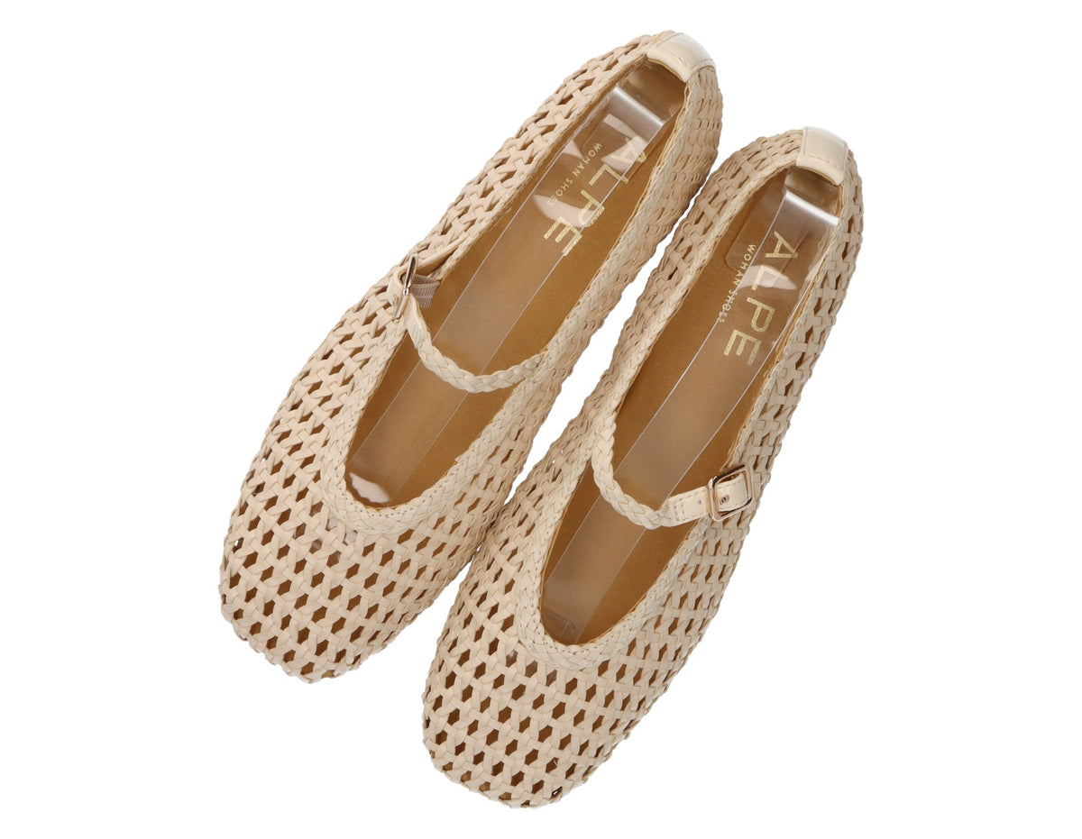 ZAPATO PRETTY BEIGE 5551