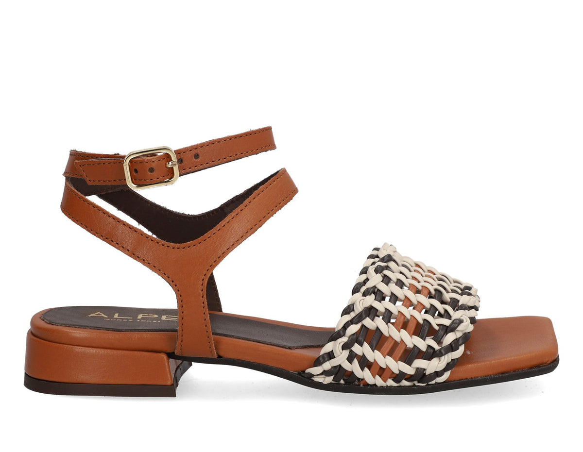SANDALIA SAINT TROPEZ CUERO 5589