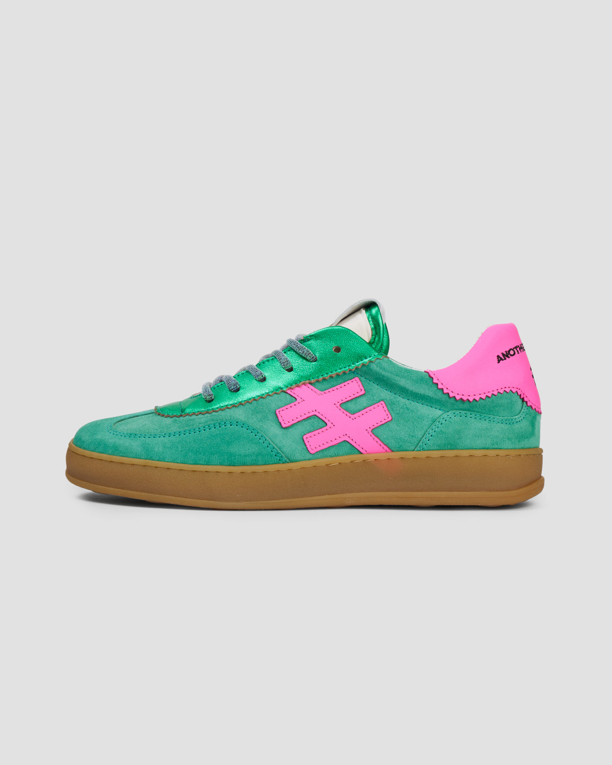 ZAPATILLA ICONIC VENTO A032