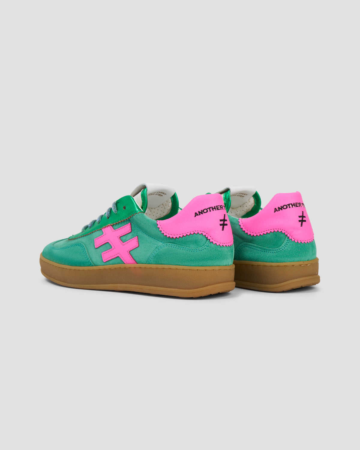 ZAPATILLA ICONIC VENTO A032
