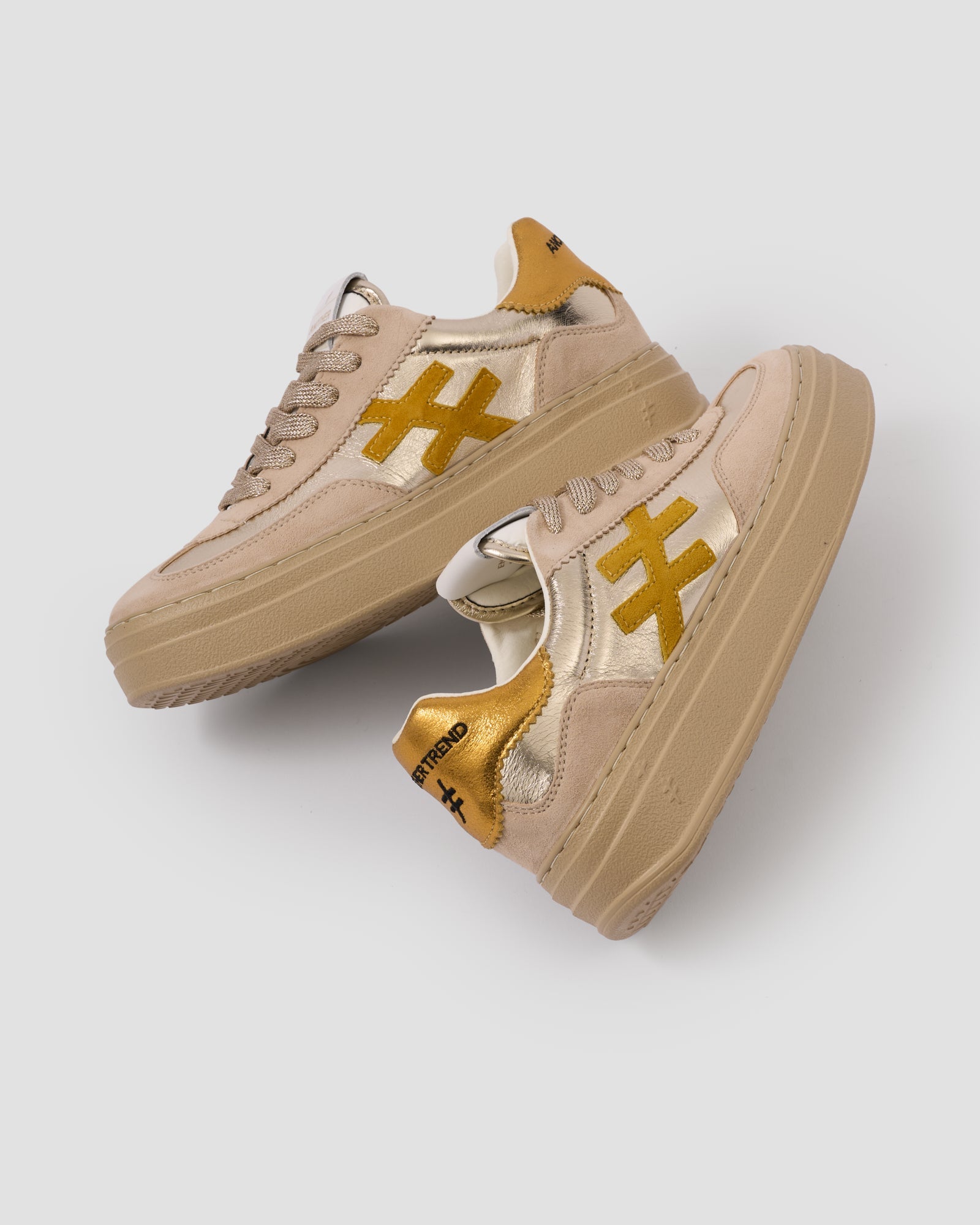 ZAPATILLA ATHLETIC LINO DORADO A035