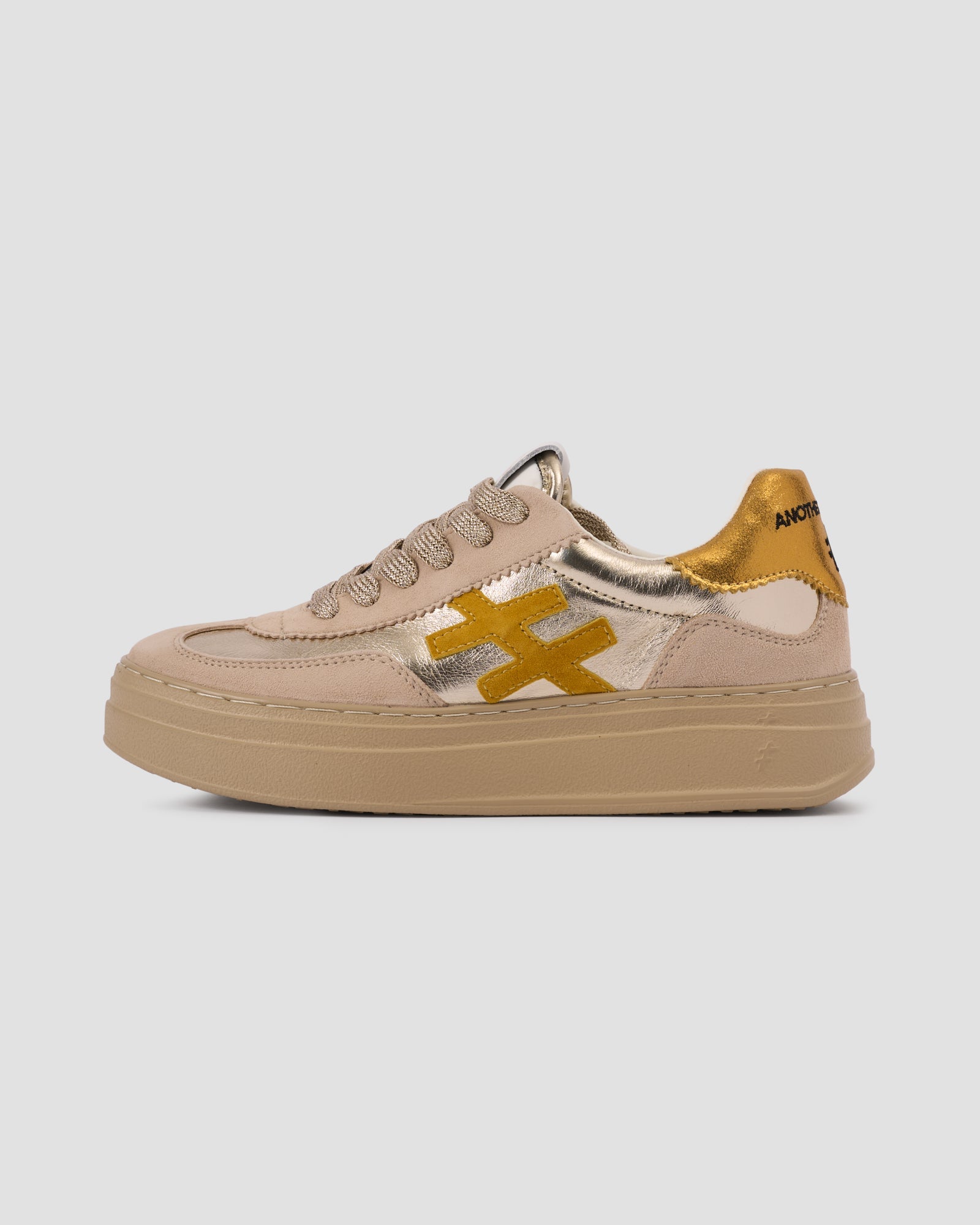 ZAPATILLA ATHLETIC LINO DORADO A035