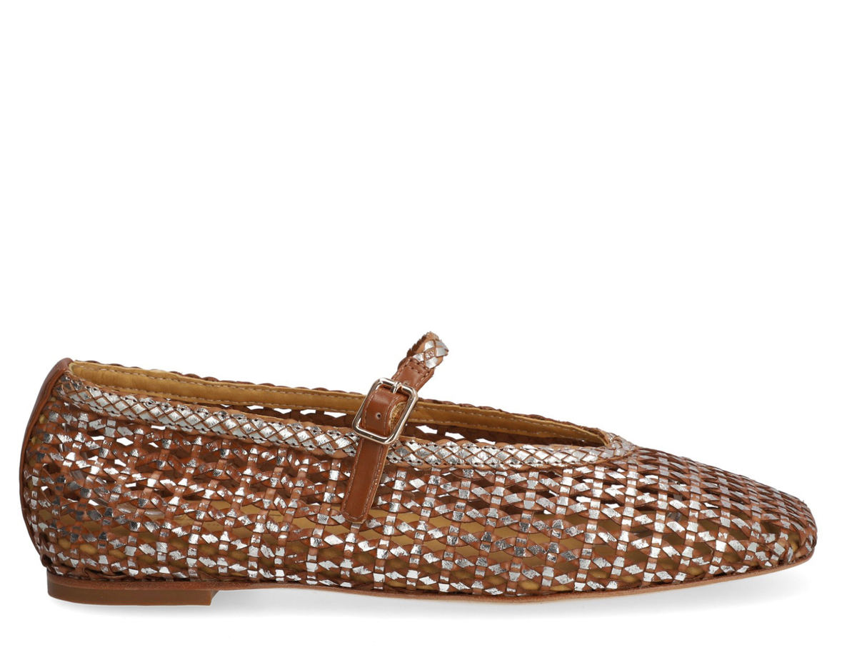 ZAPATO PRETTY PLATA 5551